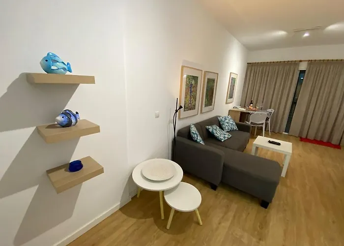 Beachfront Canteras Апартаменти *